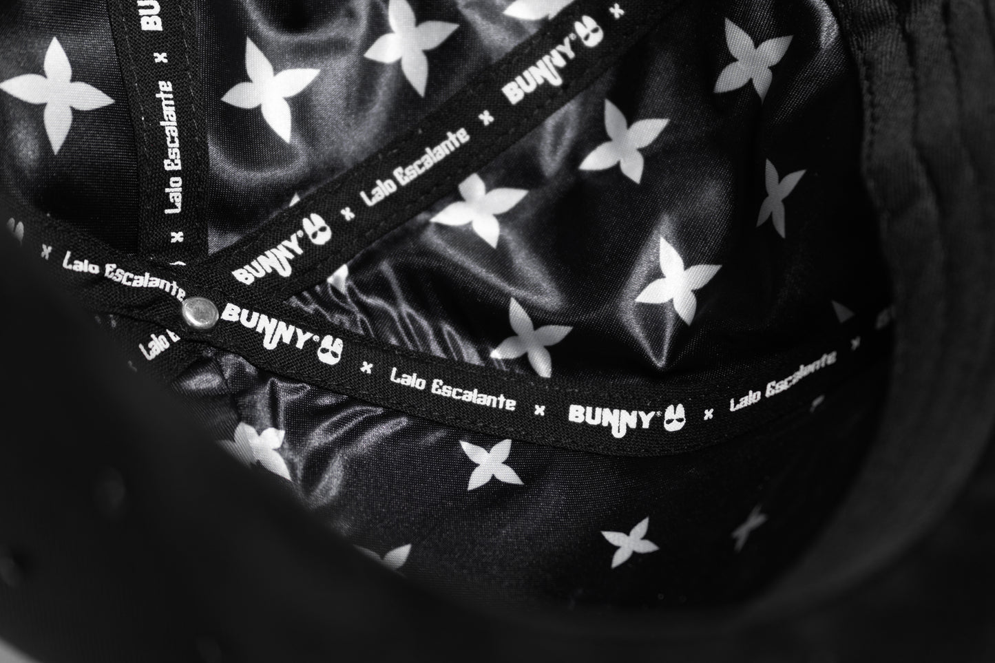 GORRA  "RAYO BUNNY - Edición Viene Viene"